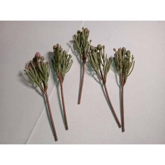 Hobby Lobby Desert Plant Faux Floral Picks Lot of 5 -New w/out Tags - Picture 2 of 3